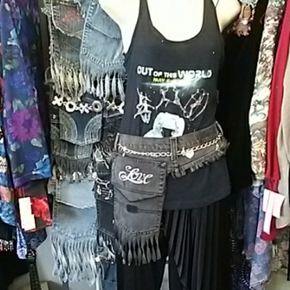 Hip Holster, a "hip" cell phone, $, credit card ho